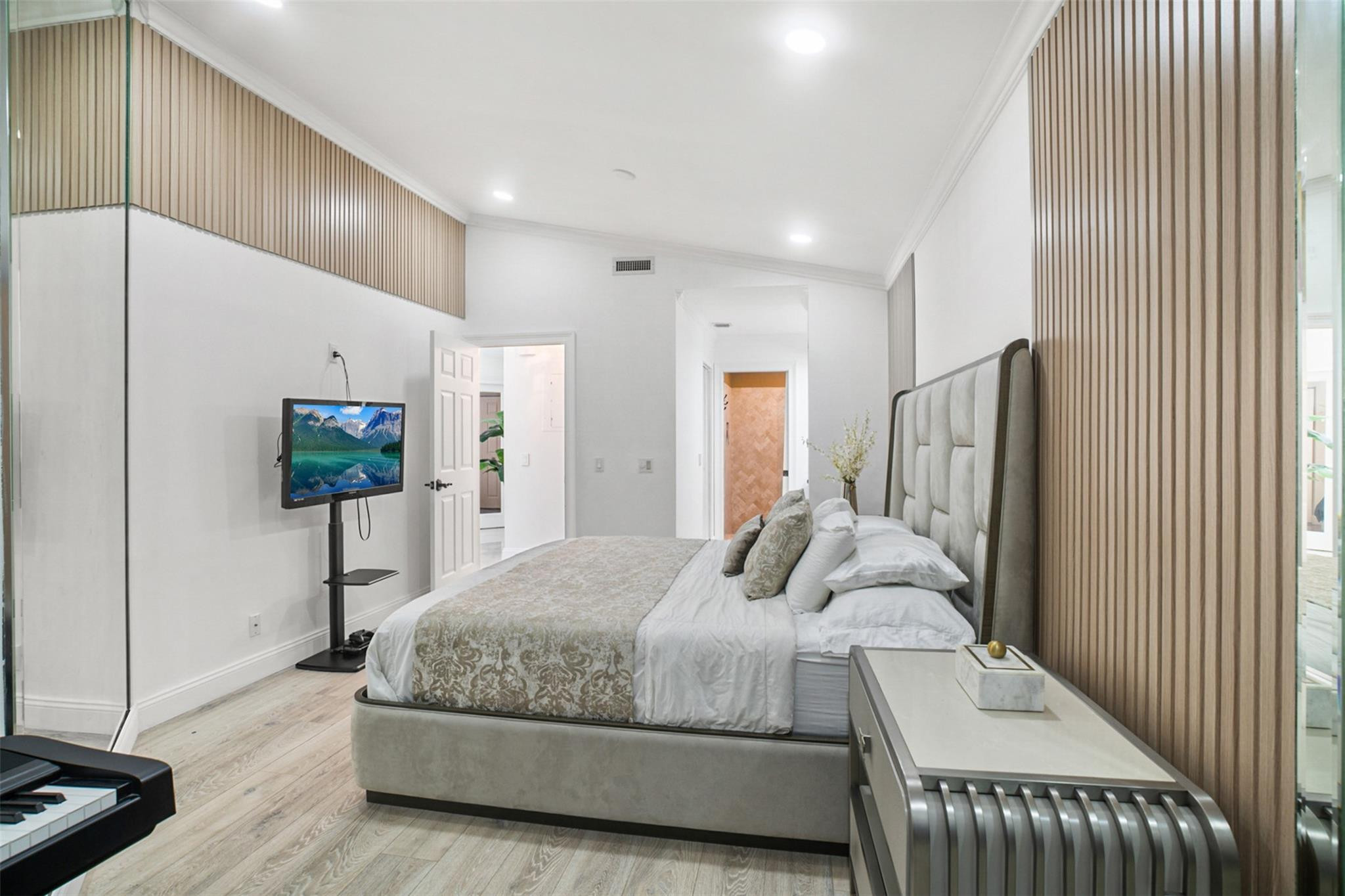 Country Isles Garden Home - Residential