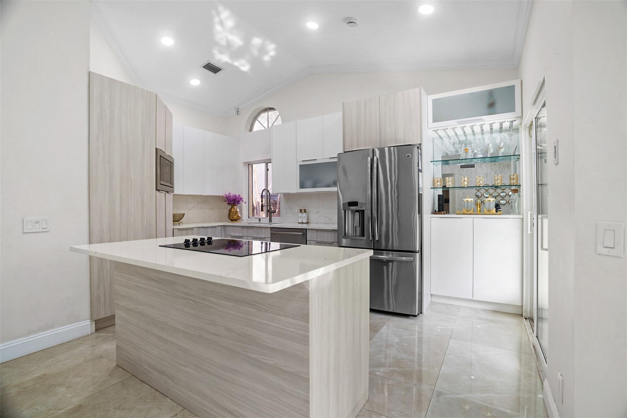 Country Isles Garden Home - Residential