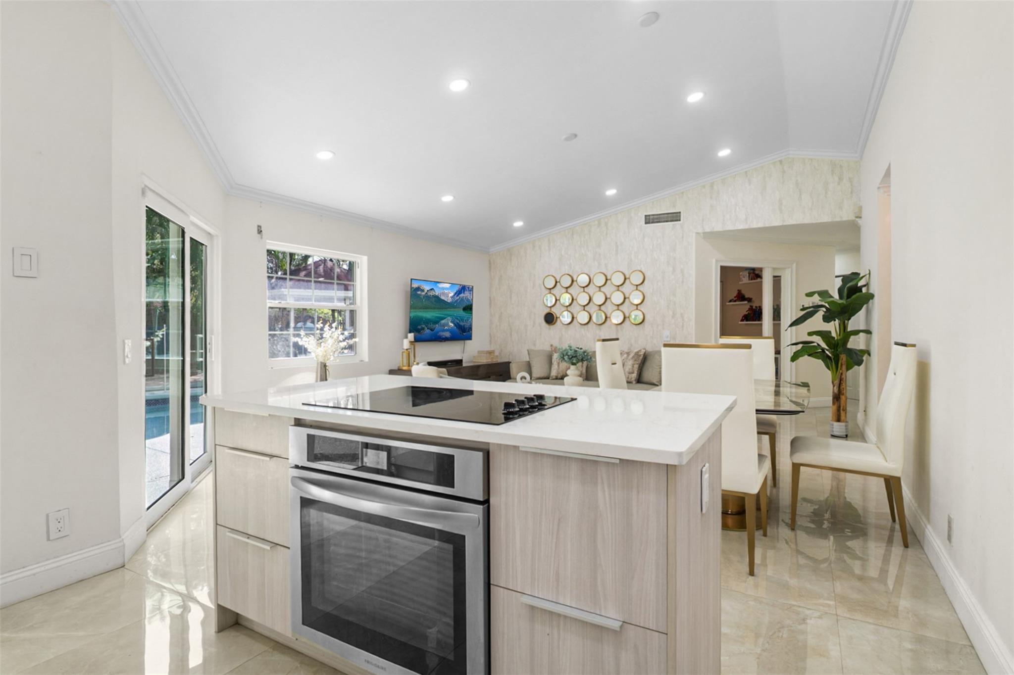 Country Isles Garden Home - Residential