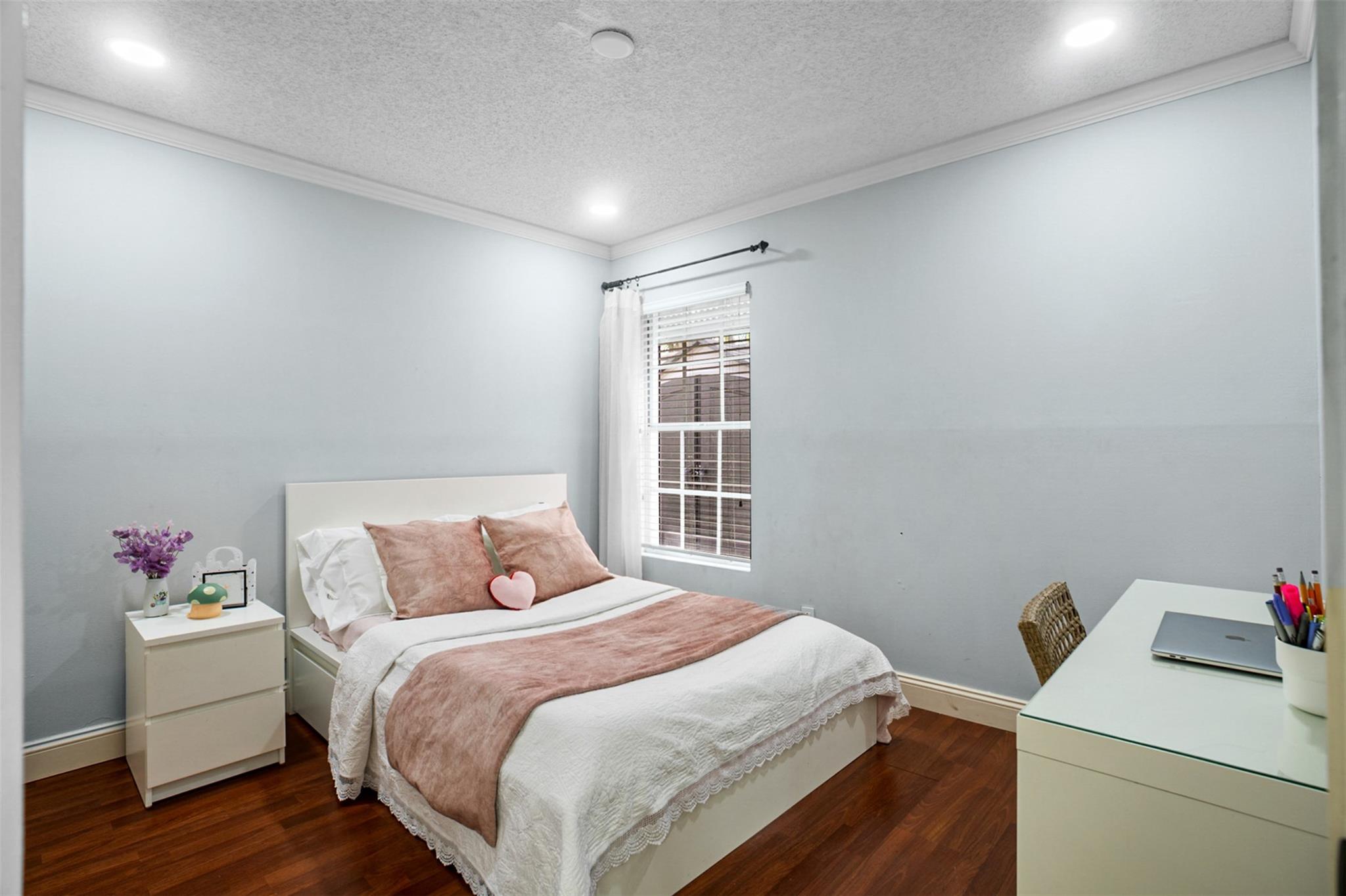 Country Isles Garden Home - Residential