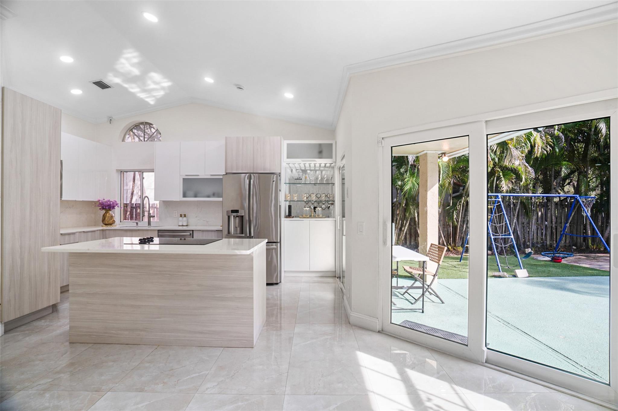 Country Isles Garden Home - Residential