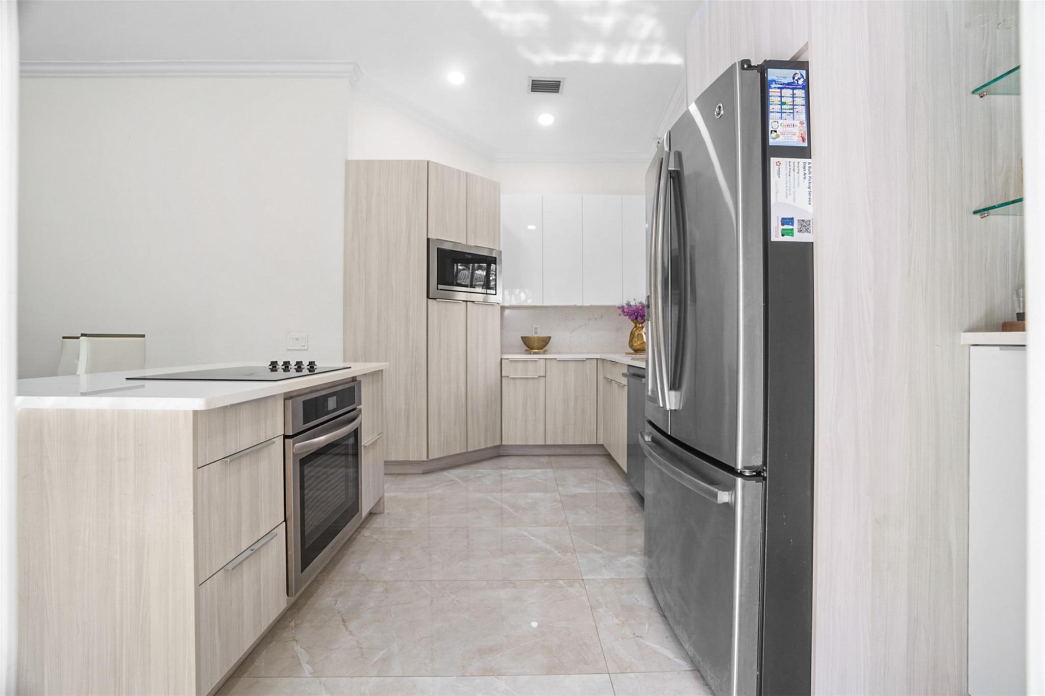 Country Isles Garden Home - Residential