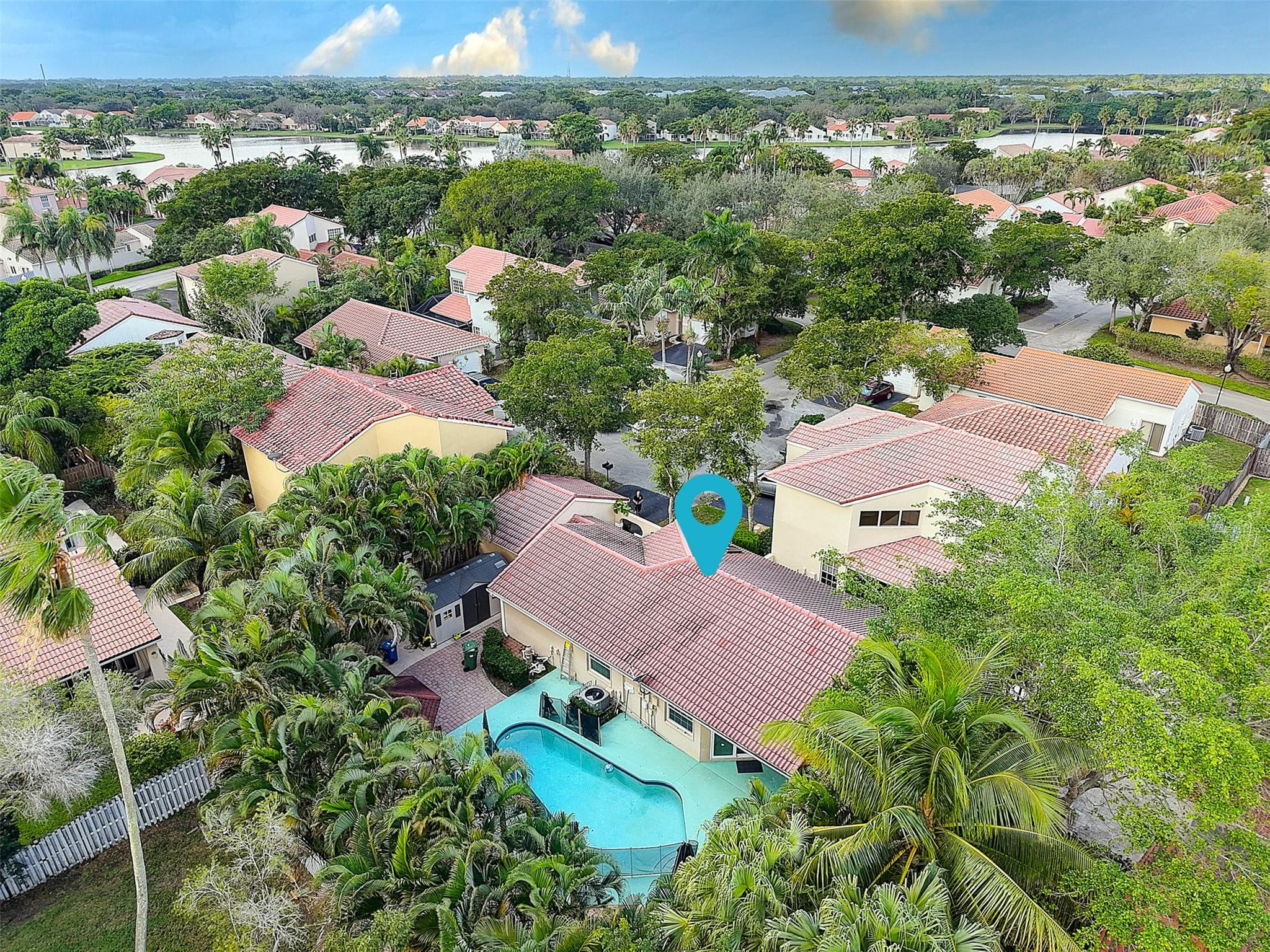 Country Isles Garden Home - Residential