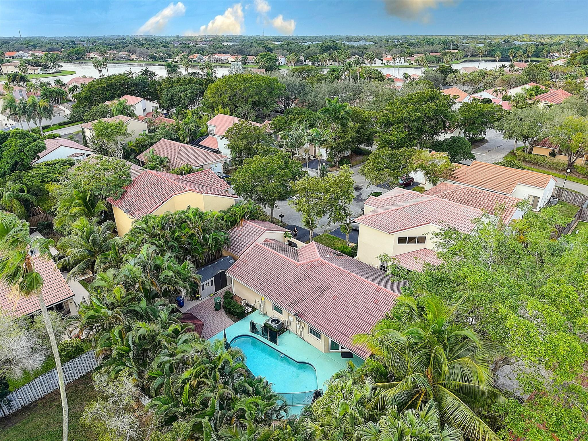 Country Isles Garden Home - Residential