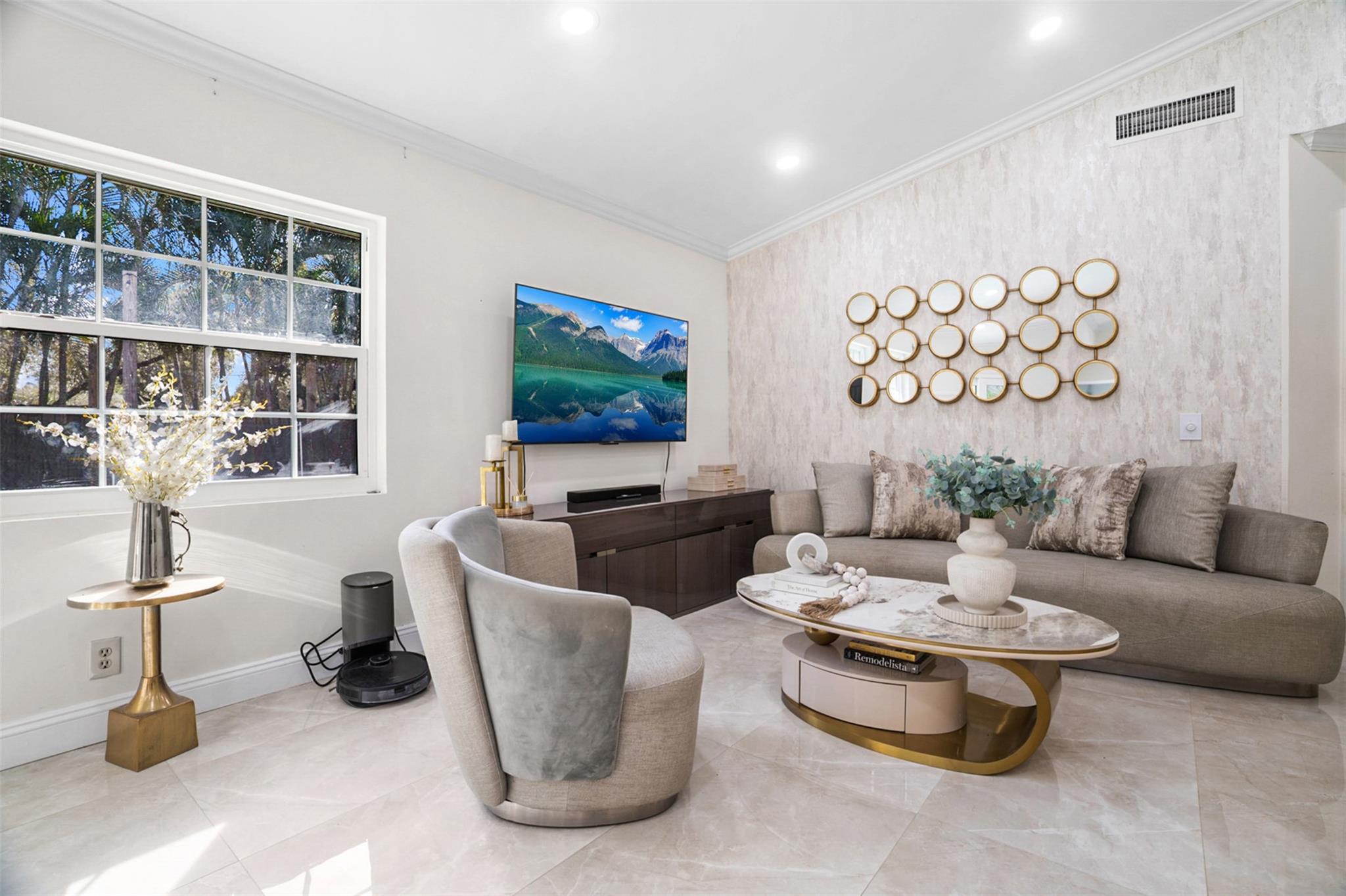 Country Isles Garden Home - Residential