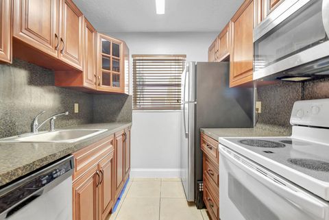 3915 S Flagler Drive 112 West Palm Beach FL 33405