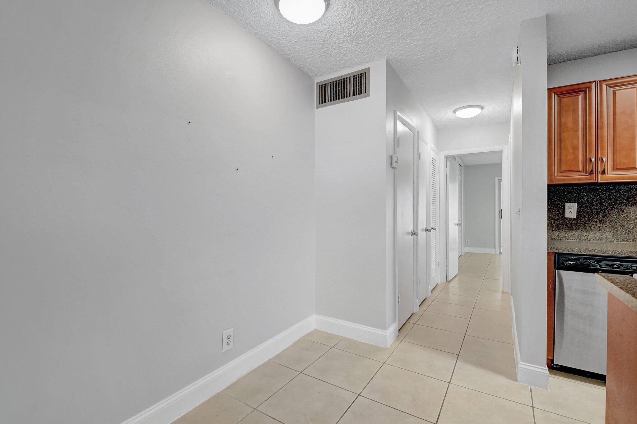 3915 S Flagler Drive 112