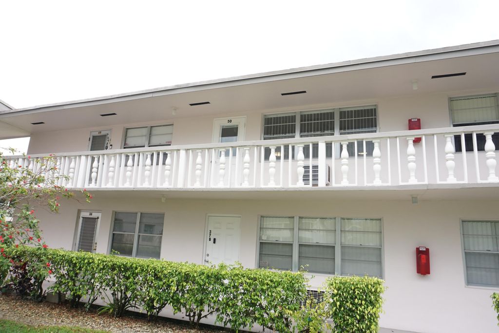 Photo of 50 Canterbury B, West Palm Beach, FL 33417 (MLS # B26035503)