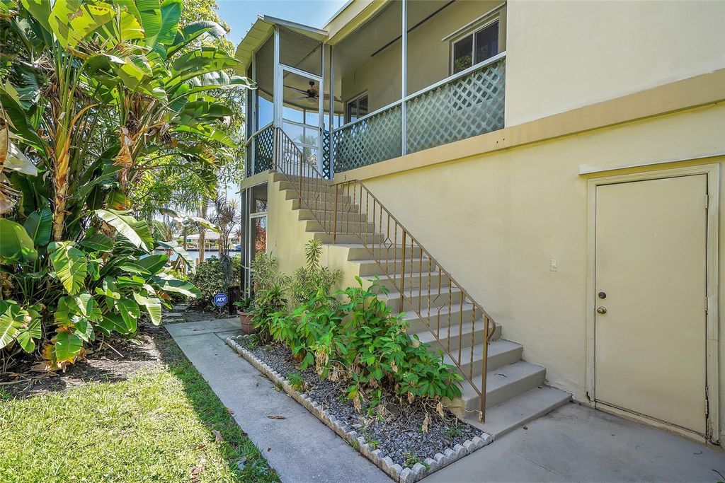 Photo of 721 E Mcnab Road #3, Pompano Beach, FL 33060 (MLS # F10442476)