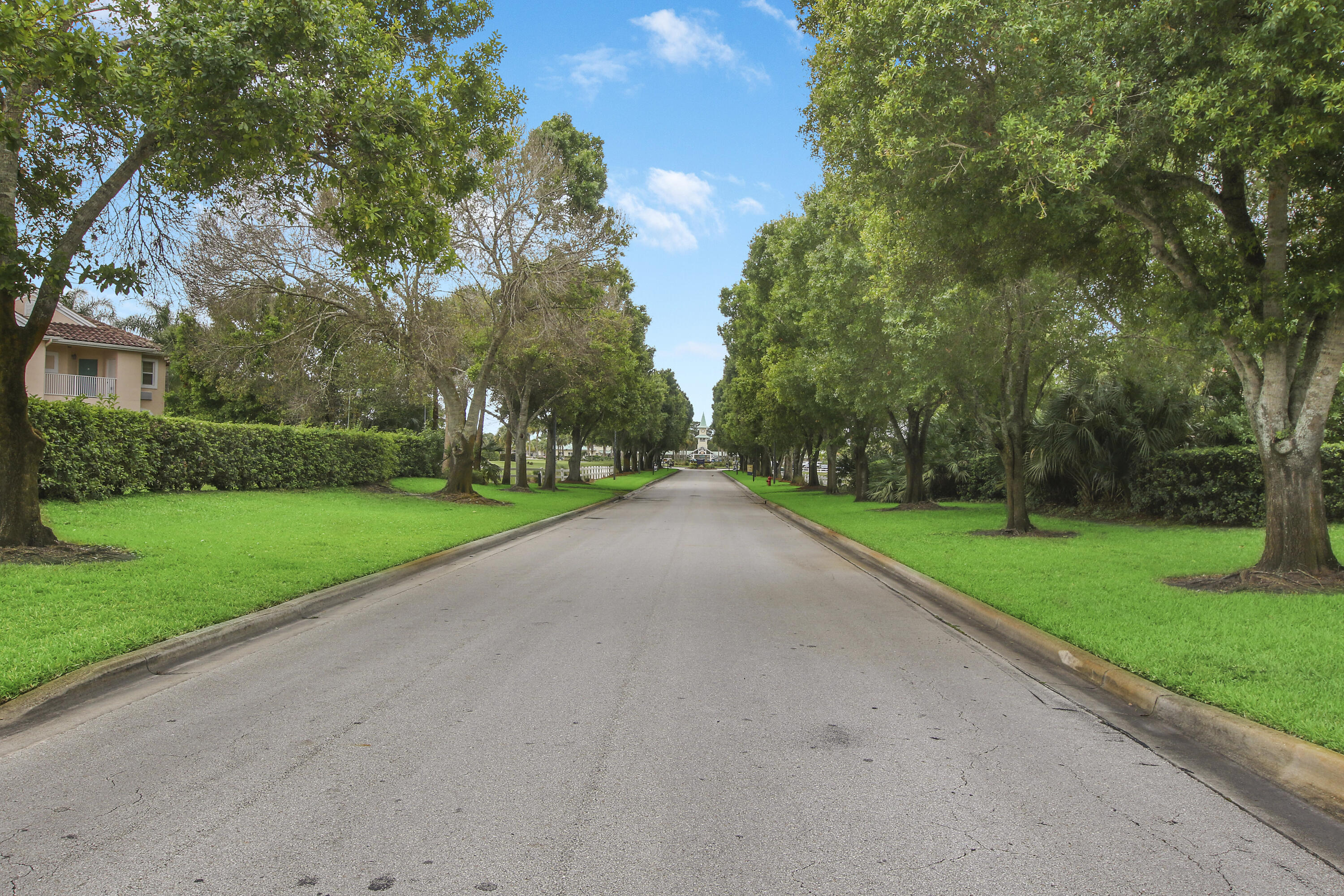 Golf Villas - Residential Lease