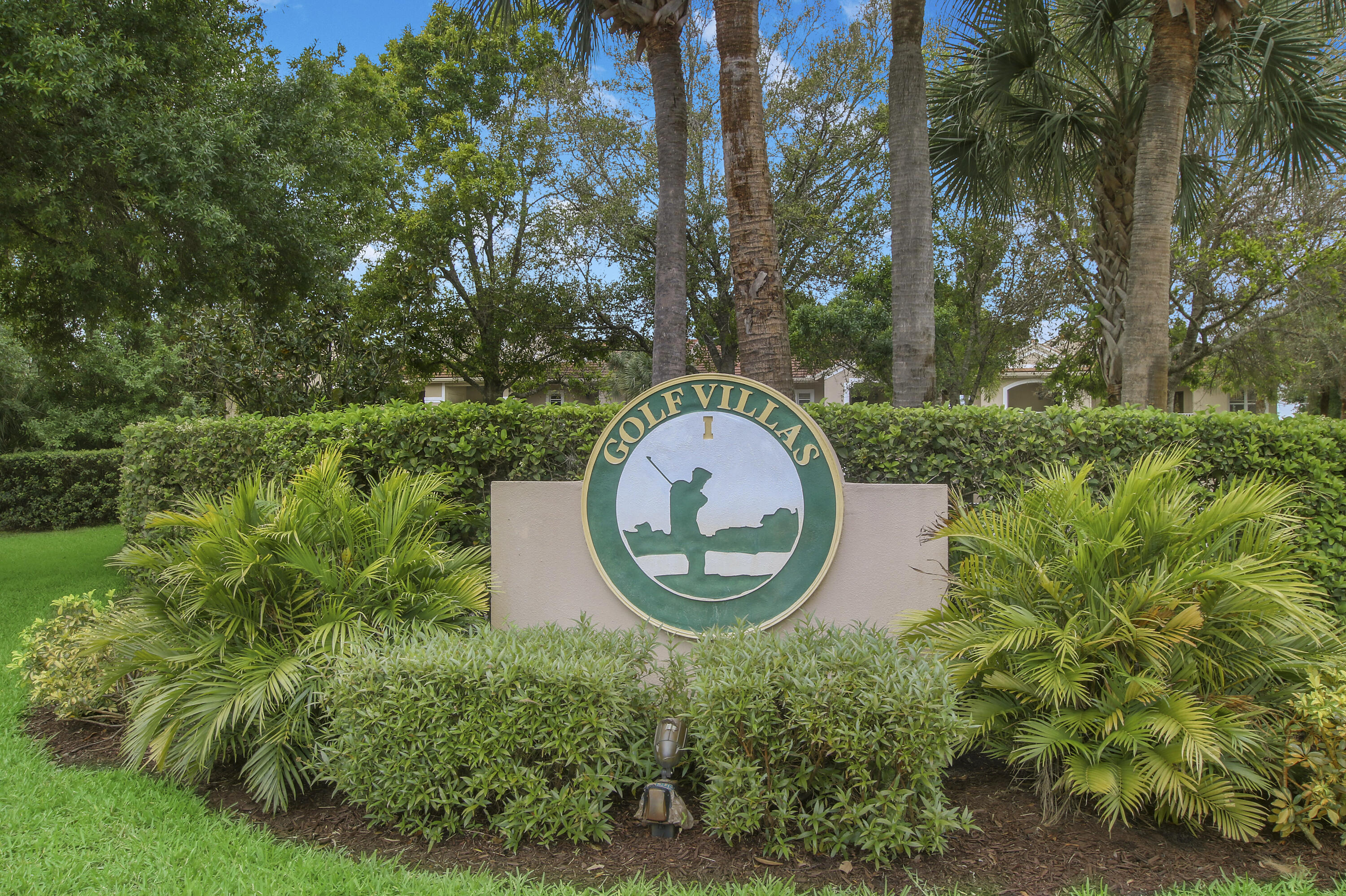 Golf Villas - Residential Lease