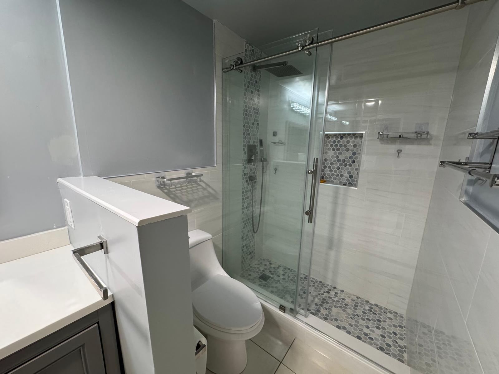 Oriole Golf & Tennis Club - Residential