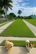 CRESTHAVEN TOWNHOMES SEC - Residential