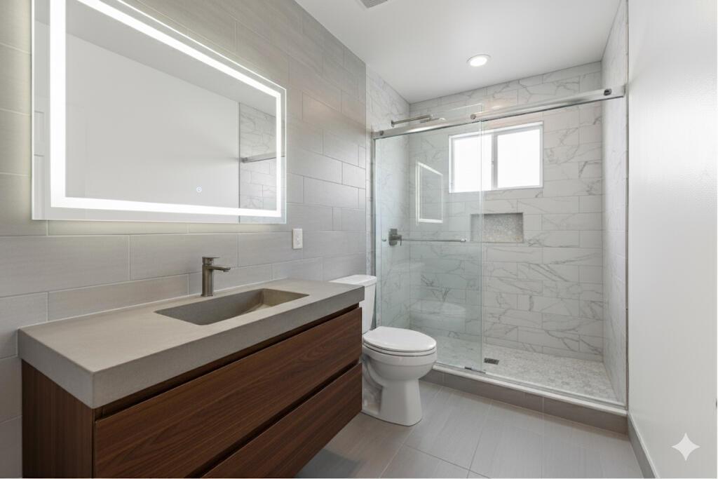 CRESTHAVEN TOWNHOMES SEC - Residential