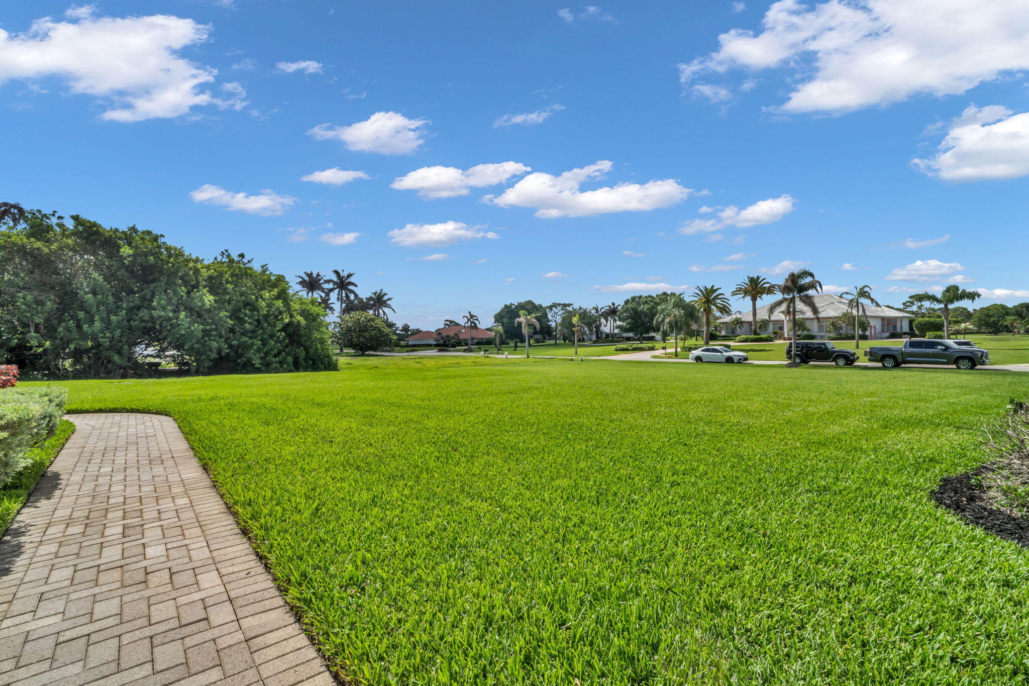 MID-RIVERS YACHT AND COUNTRY CLUB (AKA EVERGREEN C - Residential