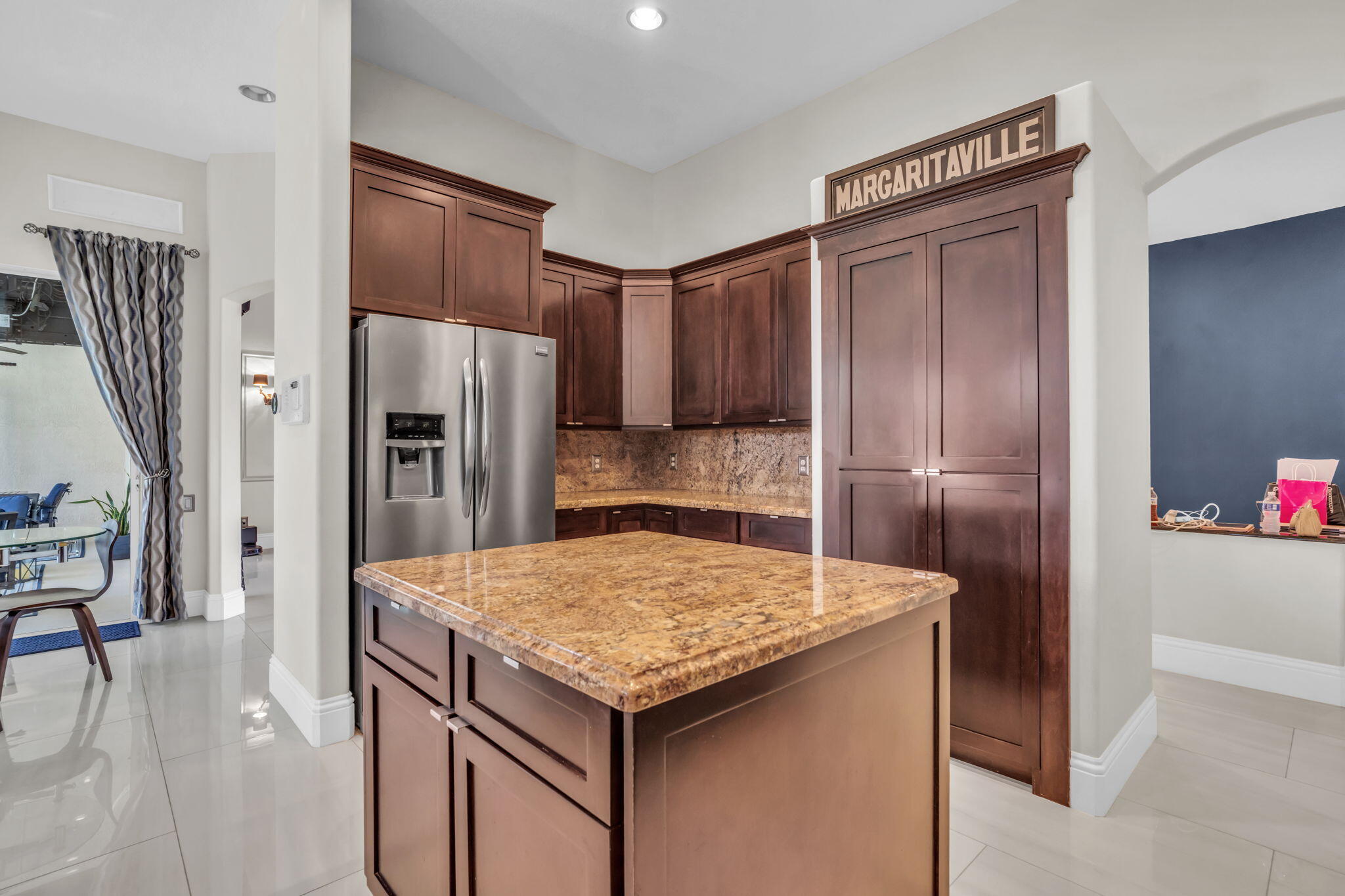 MID-RIVERS YACHT AND COUNTRY CLUB (AKA EVERGREEN C - Residential
