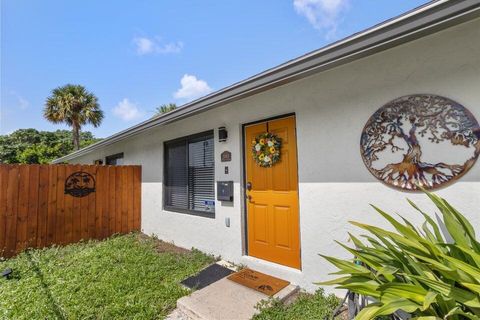 2013 Wilkins Avenue West Palm Beach FL 33401
