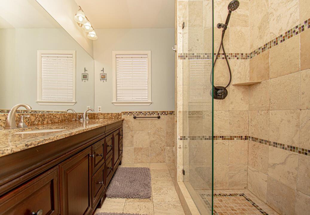 CHARLESTON PLACE - Residential