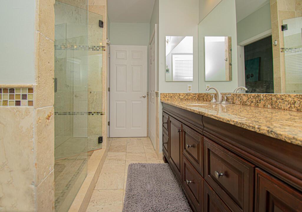 CHARLESTON PLACE - Residential