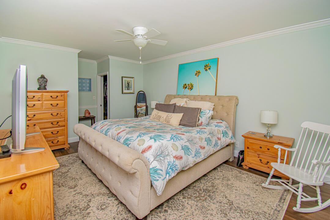 CHARLESTON PLACE - Residential