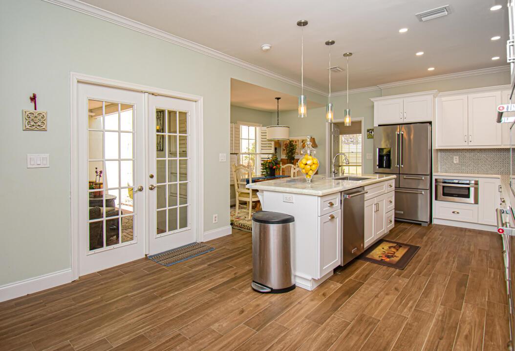 CHARLESTON PLACE - Residential