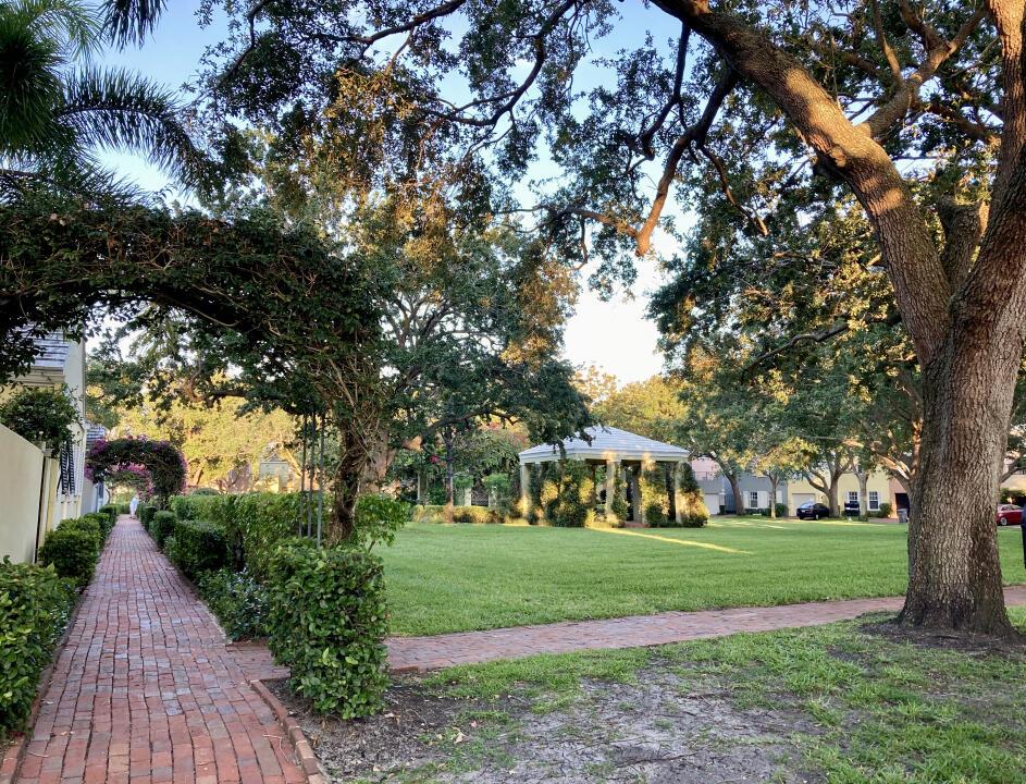 CHARLESTON PLACE - Residential