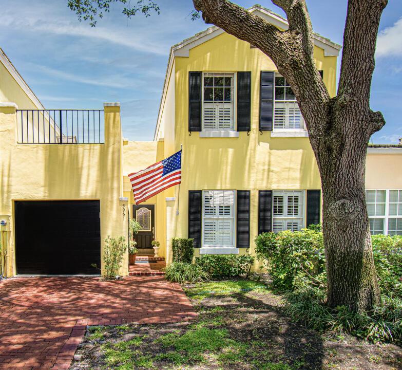 CHARLESTON PLACE - Residential