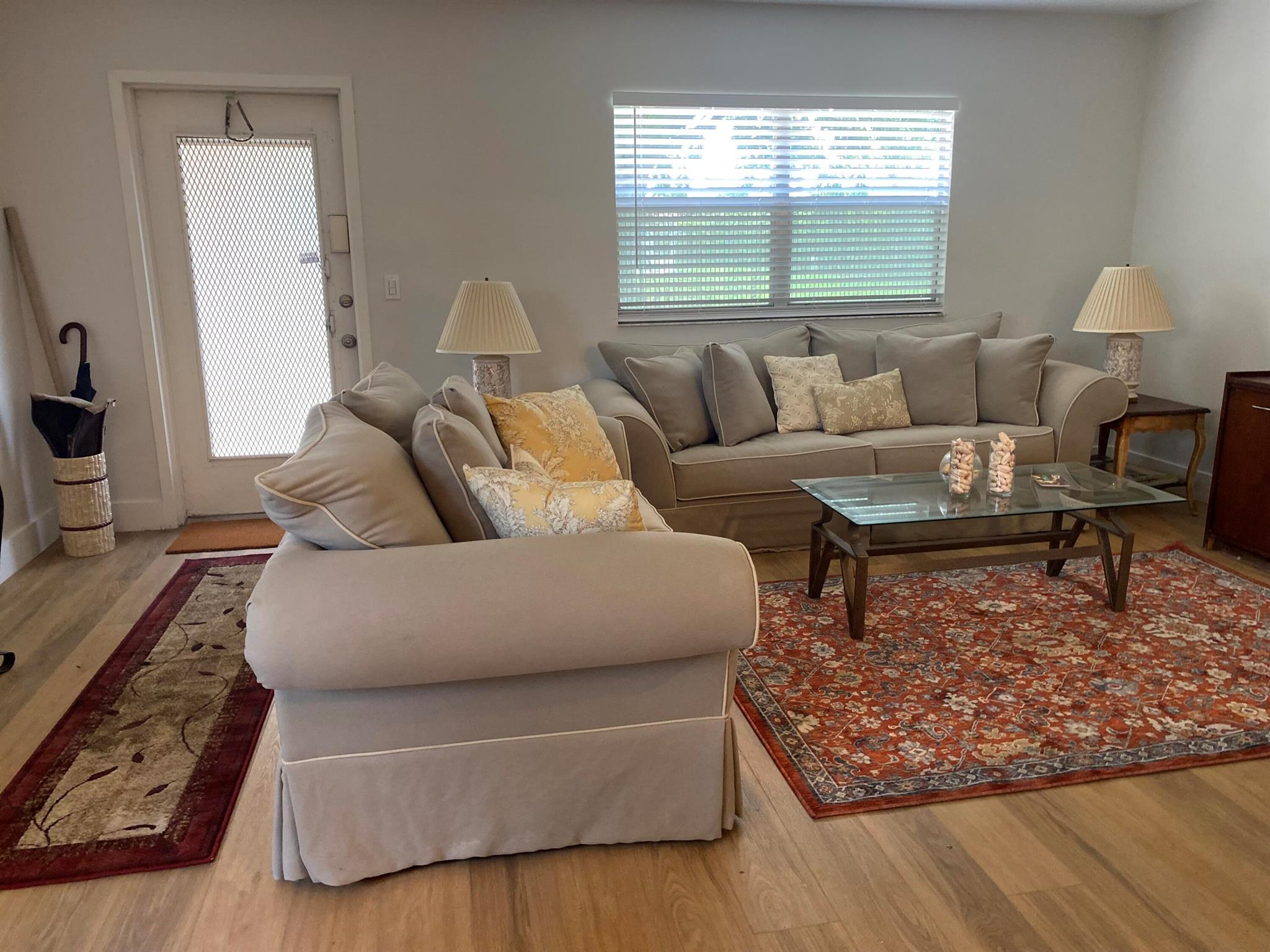 This is a fabulous private location. Hugh front year leading down to canal - one story villa. - both bathrooms redone - new flooring thru out - ceilings redone thru outKings Point is resort community. 2 golf courses, 3 multi-million dollar clubhouses, indoor/outdoor pools, cafe, Bistro, /billards/library/work out rooms, spa,/theatre with live enter tainment and movies, art classes, dances and much more - even courtesy buses daily to shopping. And just 6 miles to ocean & historic downtown Delray Beach. Welcome Home....