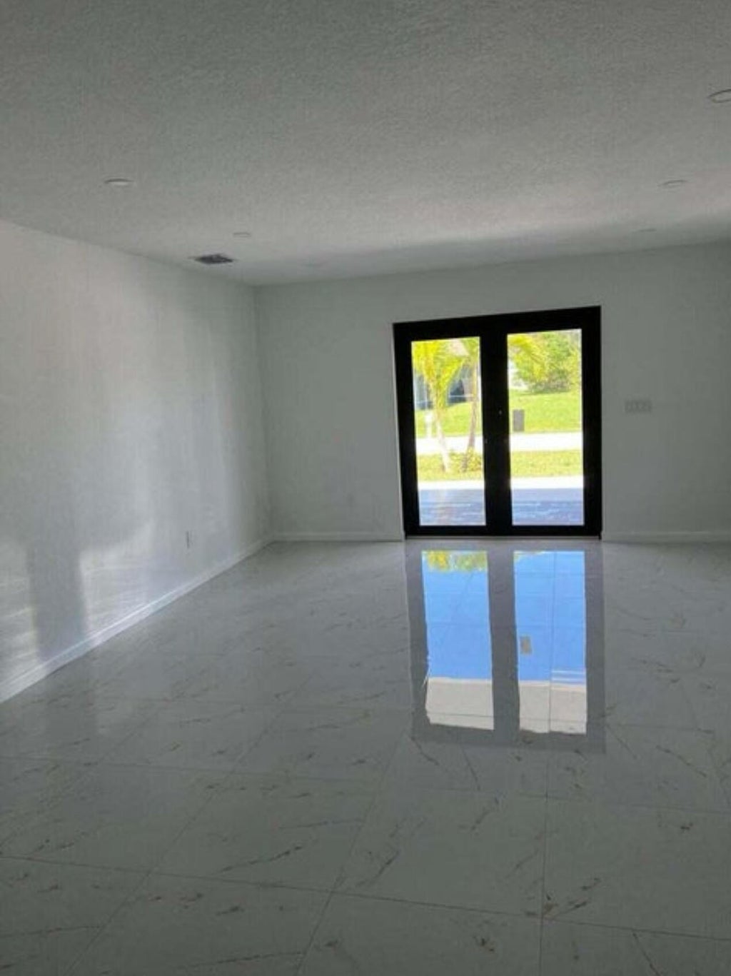 Photo of 932 SW Cleary Terrace, Port Saint Lucie, FL 34953 (MLS # R10956932)