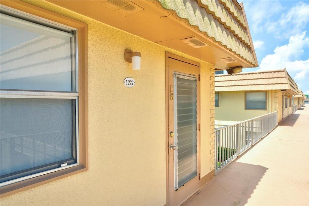 Photo of 222 Saxony E #222, Delray Beach, FL 33446 (MLS # R11163726)