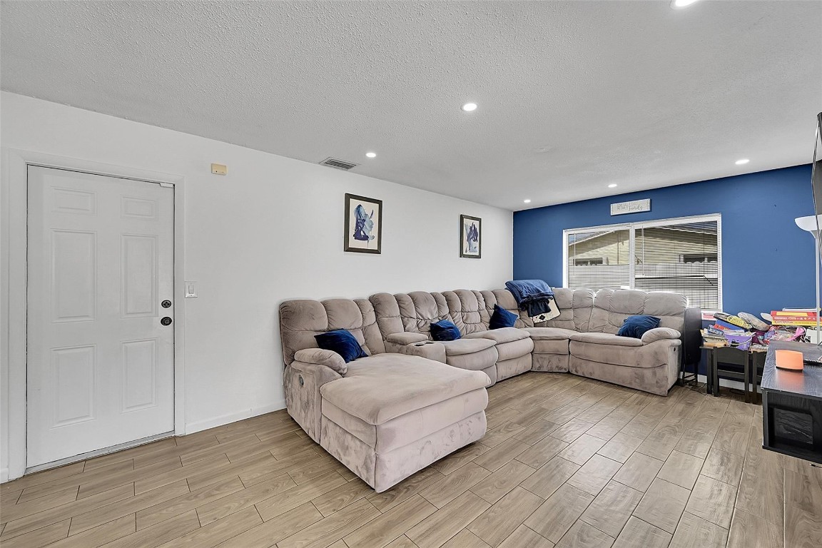 KIMBERLY FOREST - Residential