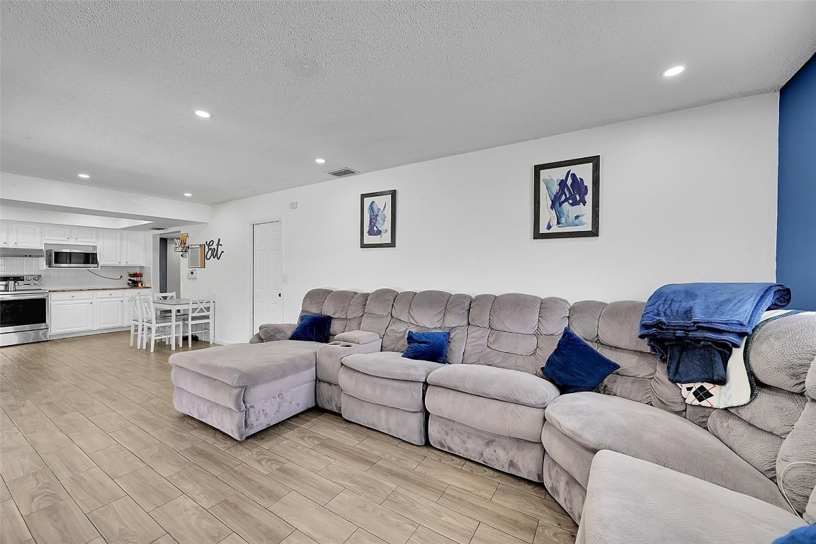 KIMBERLY FOREST - Residential