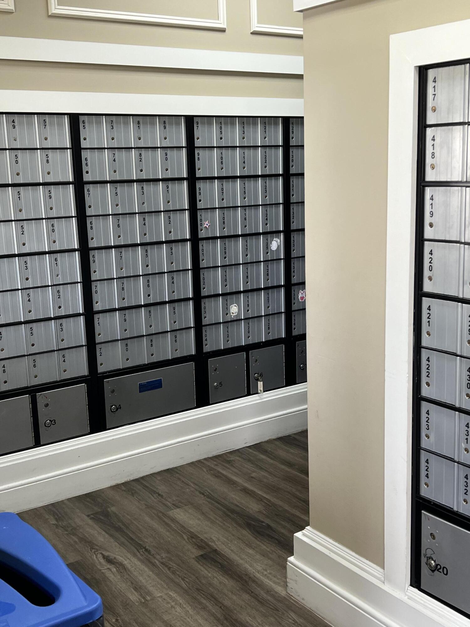 VILLAGEWALK OF WELLINGTON 4 - Residential Lease