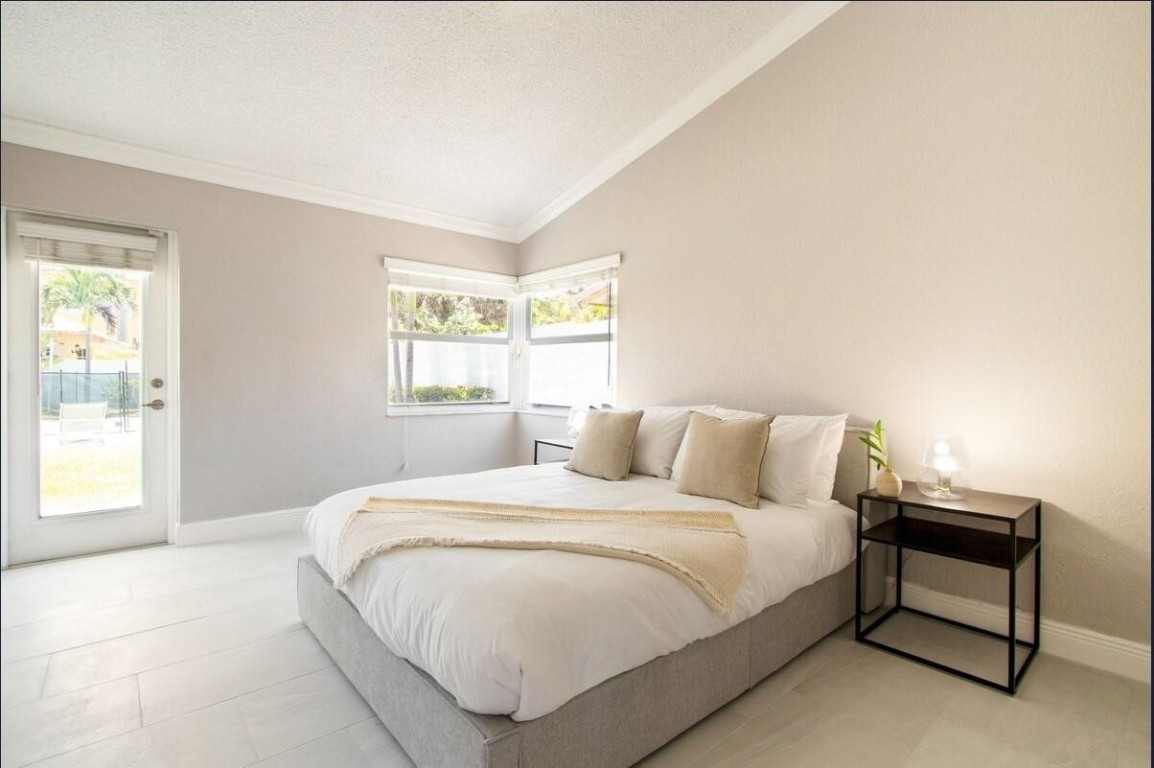 Las Olas By The Sea Ext 3 - Residential Lease