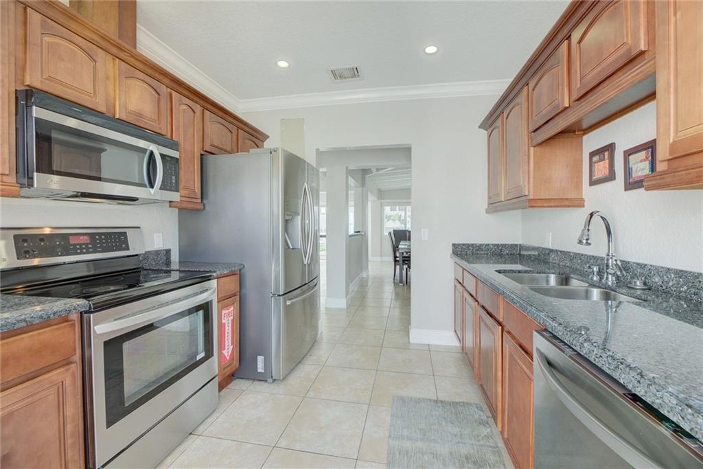 Las Olas By The Sea Ext 3 - Residential Lease