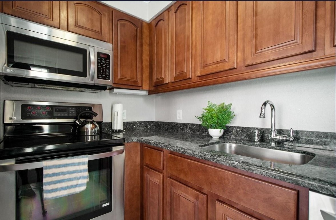 Las Olas By The Sea Ext 3 - Residential Lease