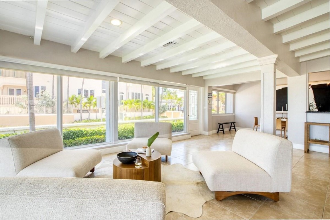 Las Olas By The Sea Ext 3 - Residential Lease