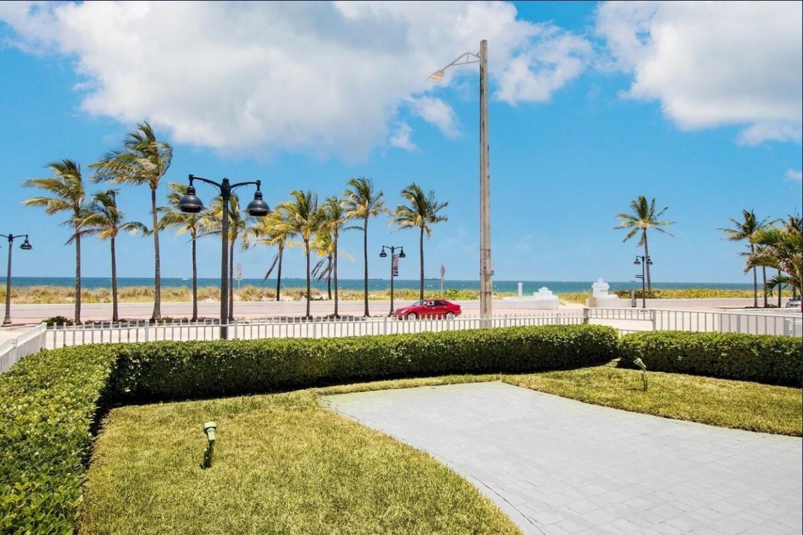 Las Olas By The Sea Ext 3 - Residential Lease