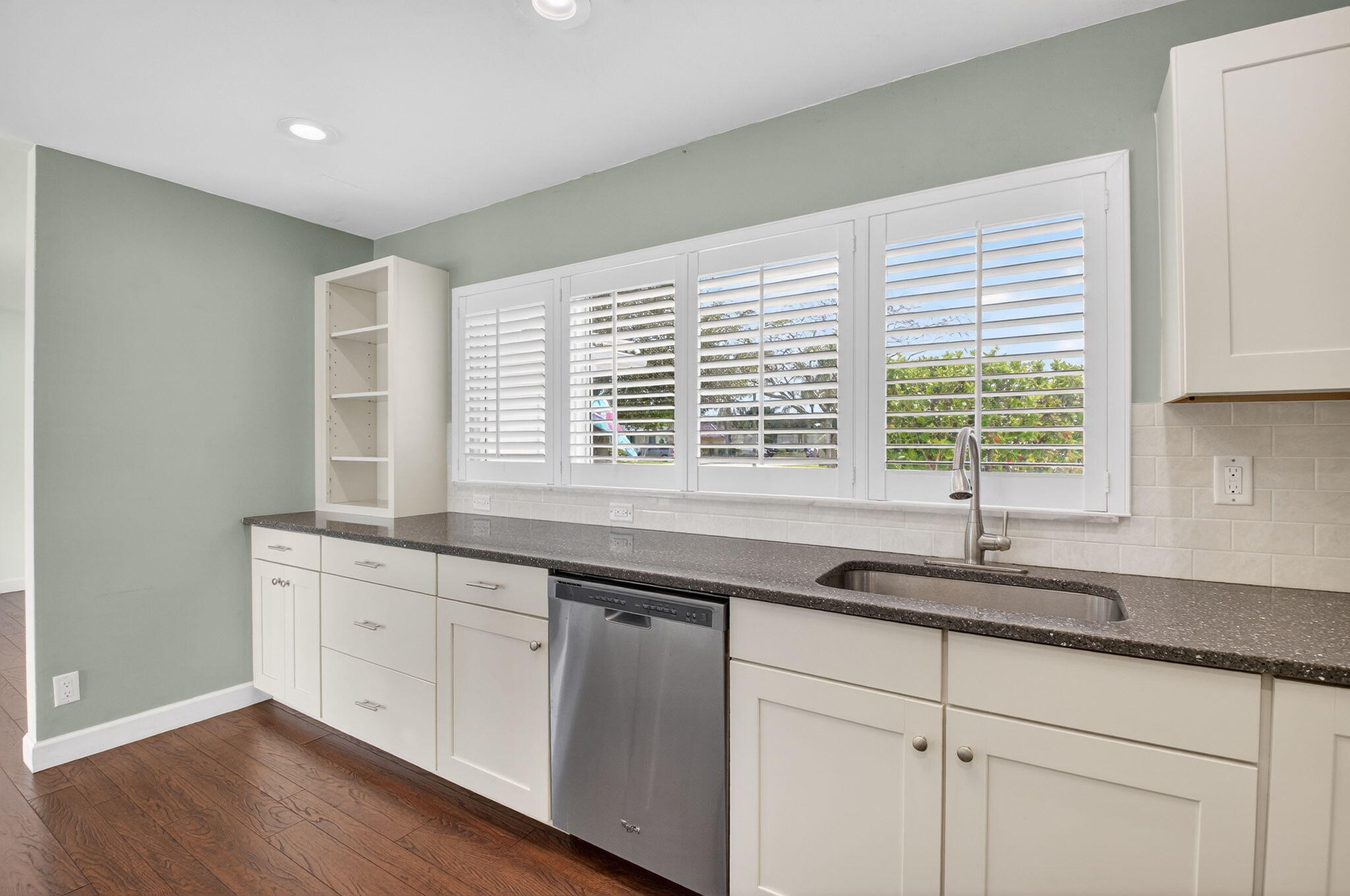 BOCA RATON SQUARE UNIT 4 - Residential