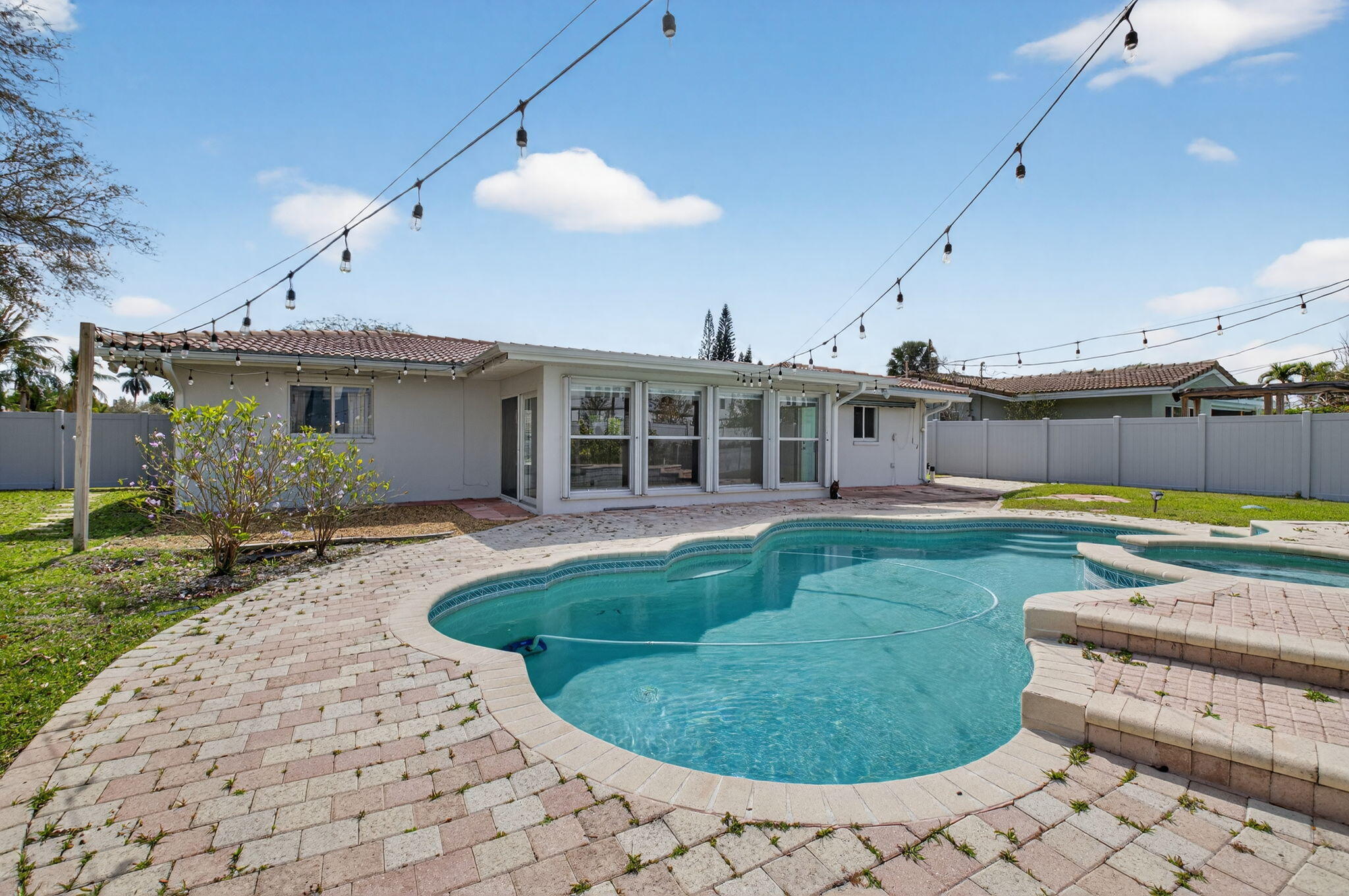 BOCA RATON SQUARE UNIT 4 - Residential