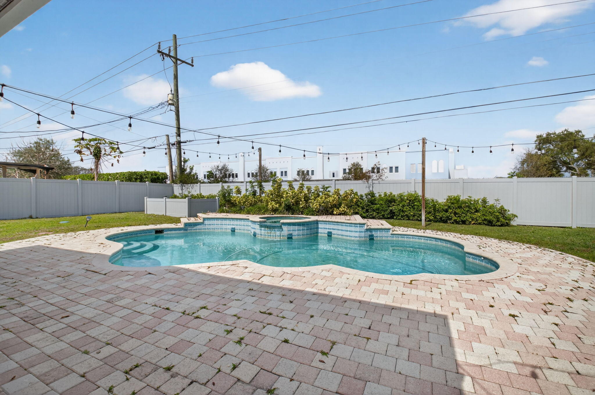 BOCA RATON SQUARE UNIT 4 - Residential