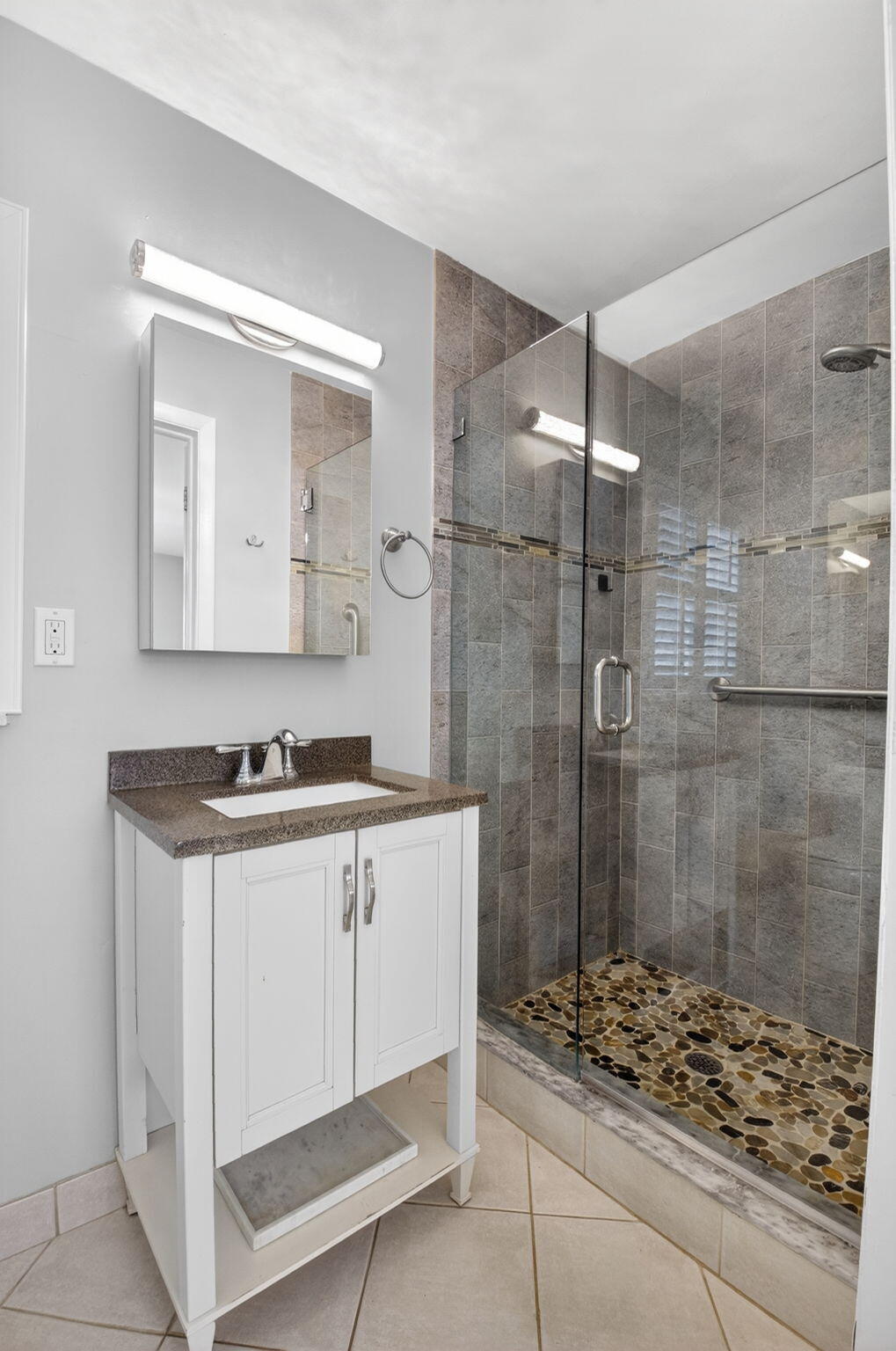 BOCA RATON SQUARE UNIT 4 - Residential