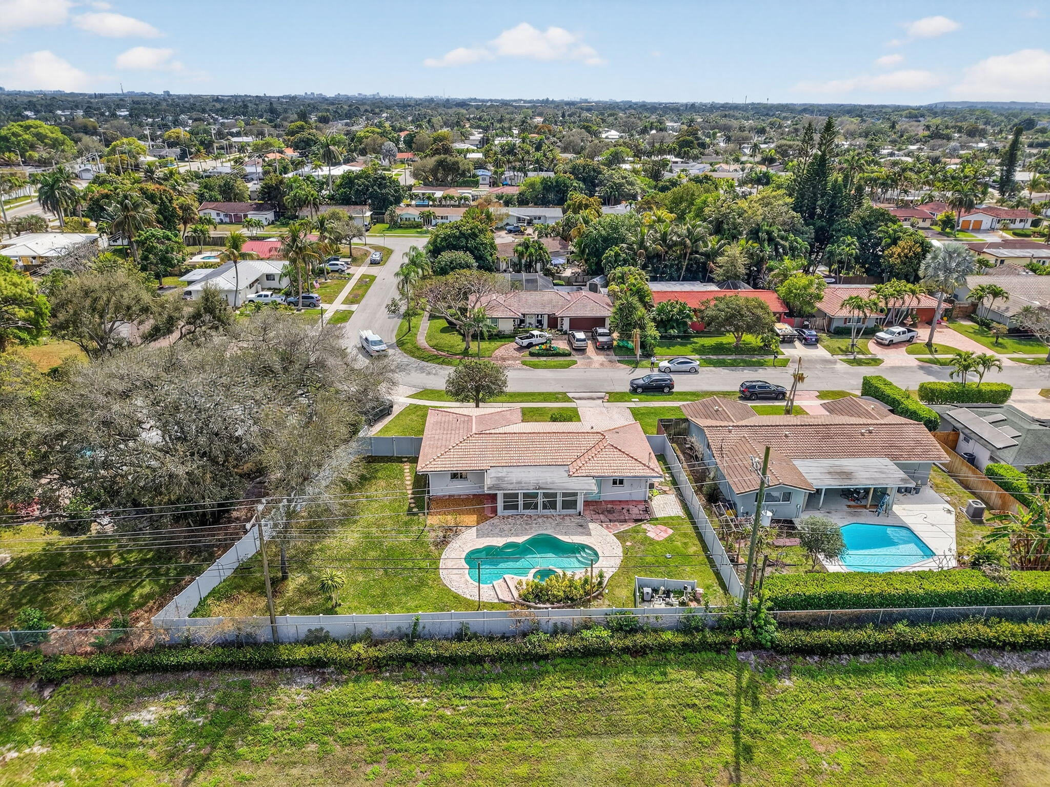 BOCA RATON SQUARE UNIT 4 - Residential