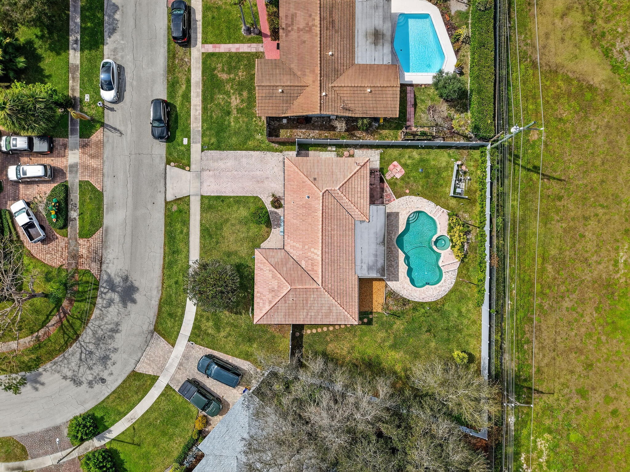 BOCA RATON SQUARE UNIT 4 - Residential