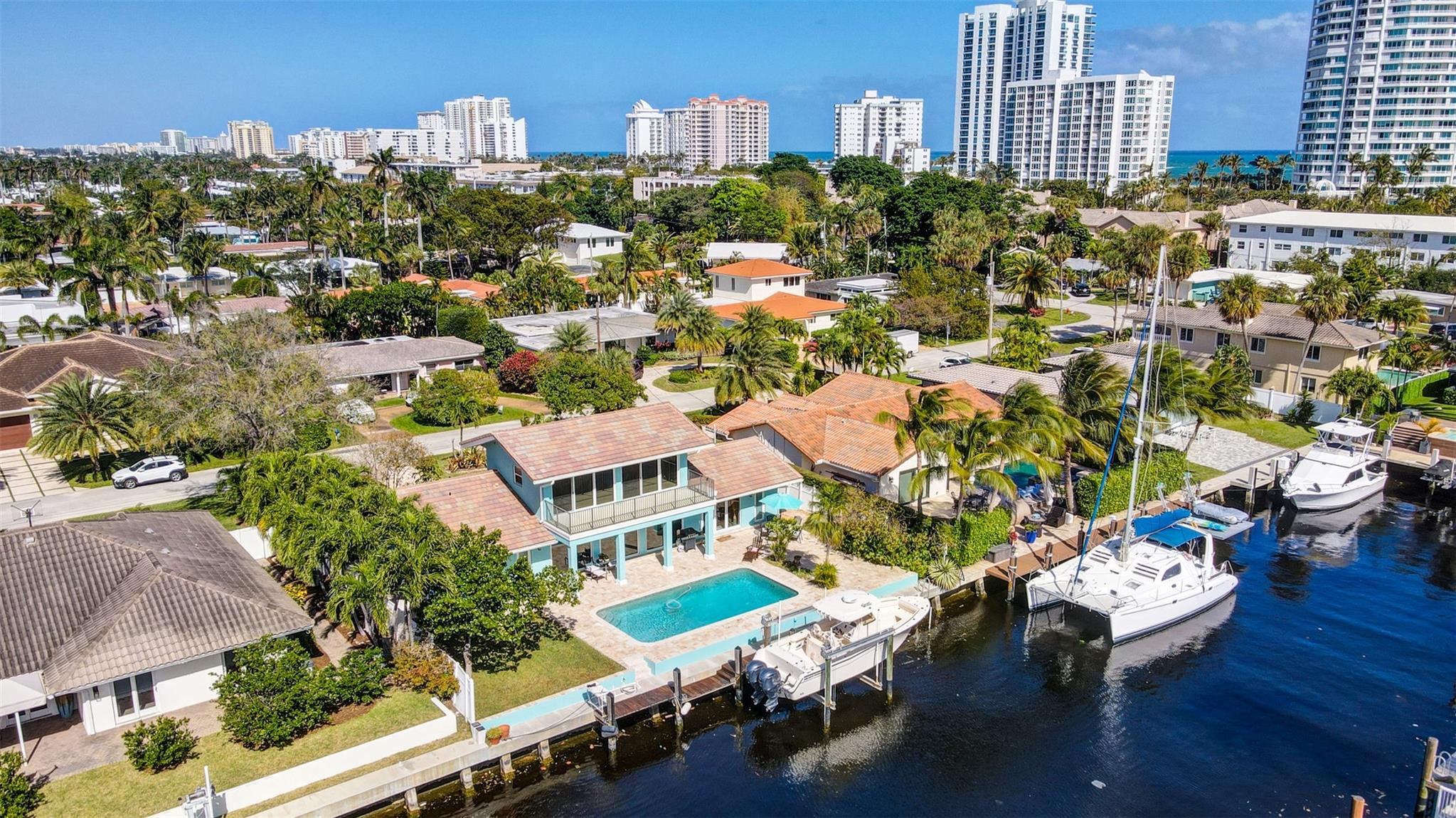 Bel-Air 32-10 B - Residential