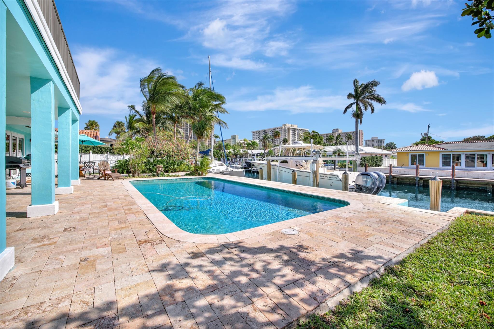 Bel-Air 32-10 B - Residential