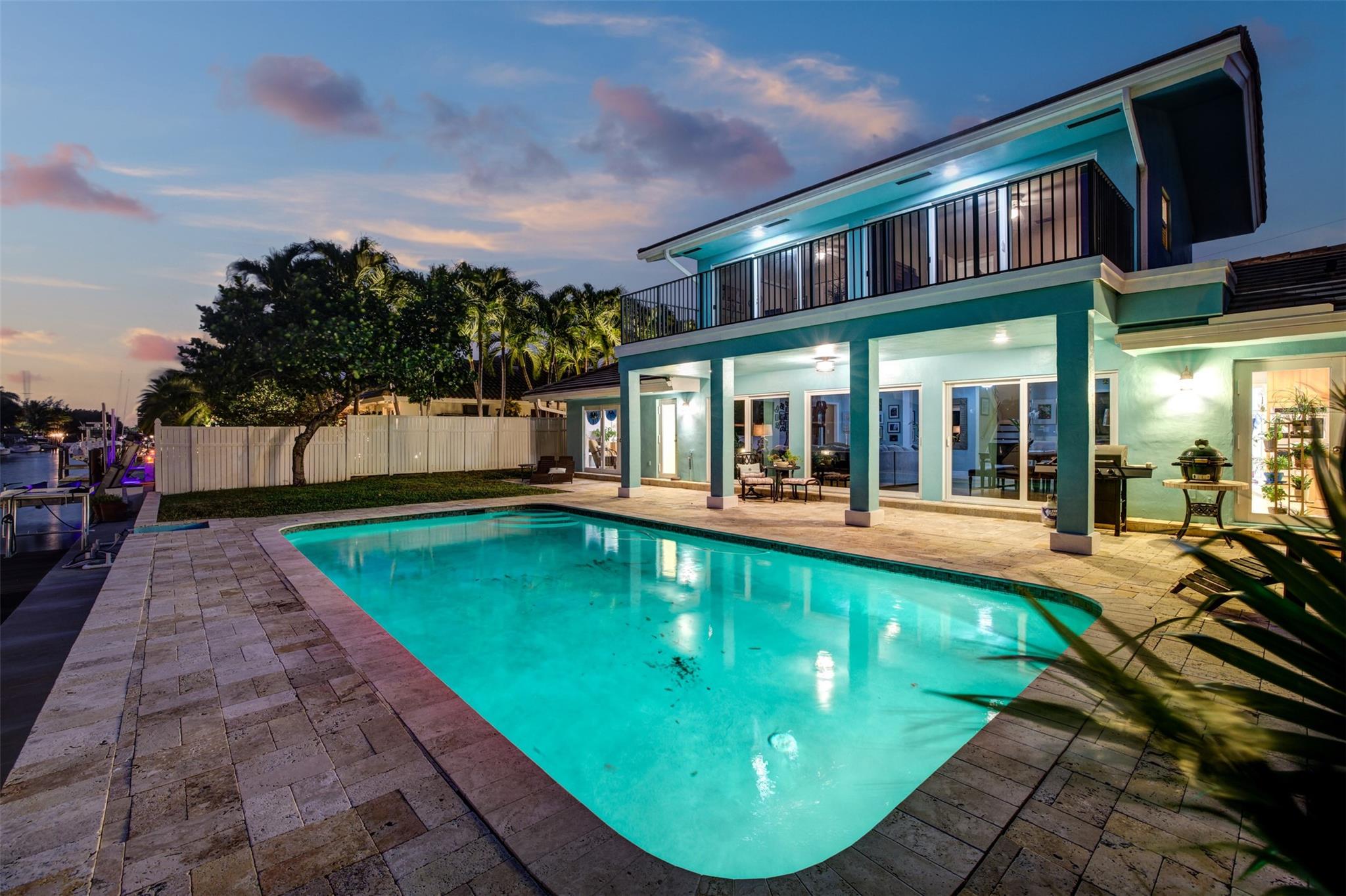 Bel-Air 32-10 B - Residential