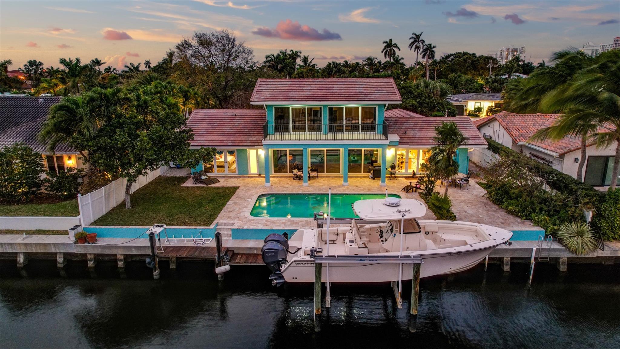 Bel-Air 32-10 B - Residential