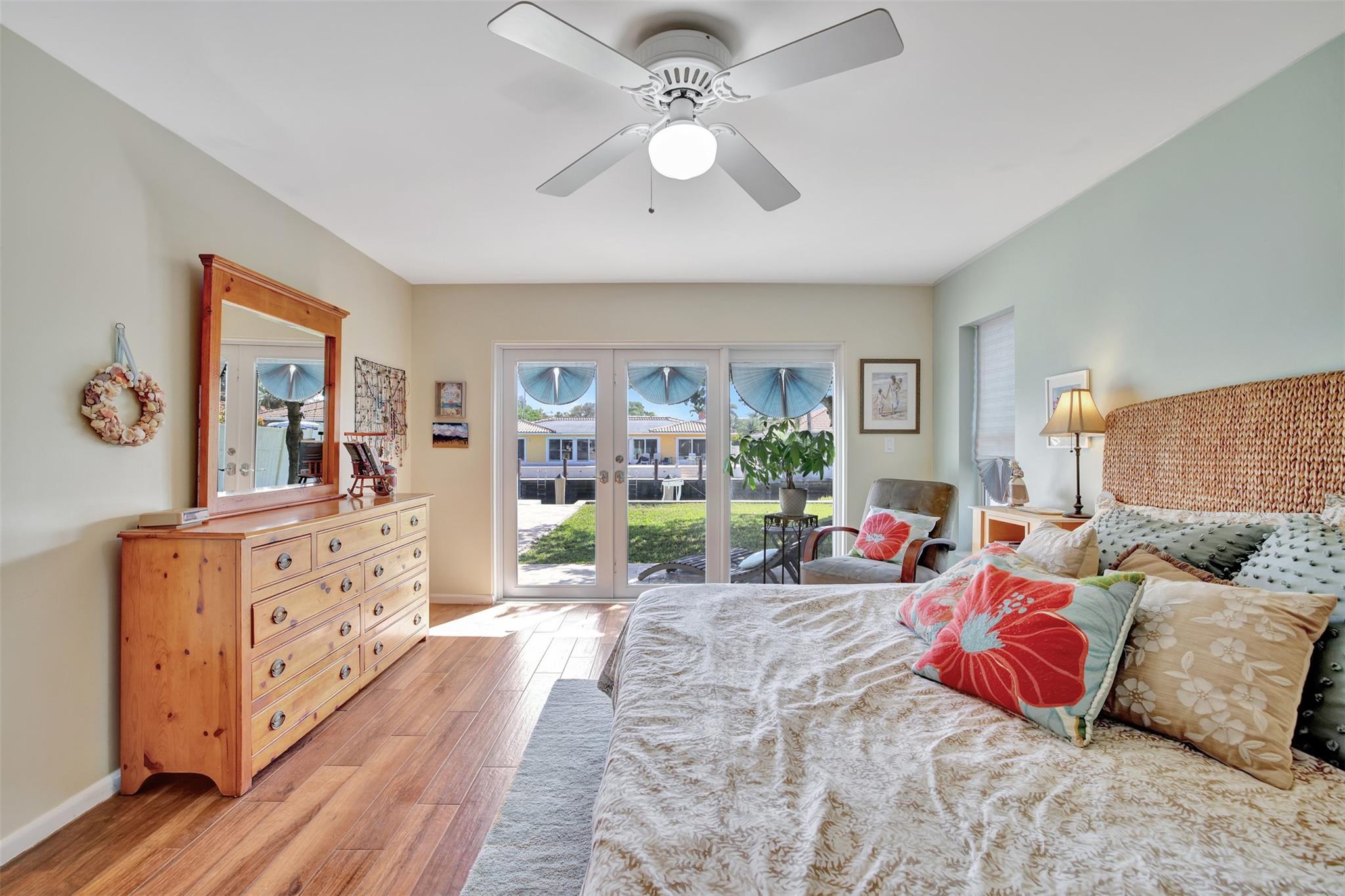 Bel-Air 32-10 B - Residential