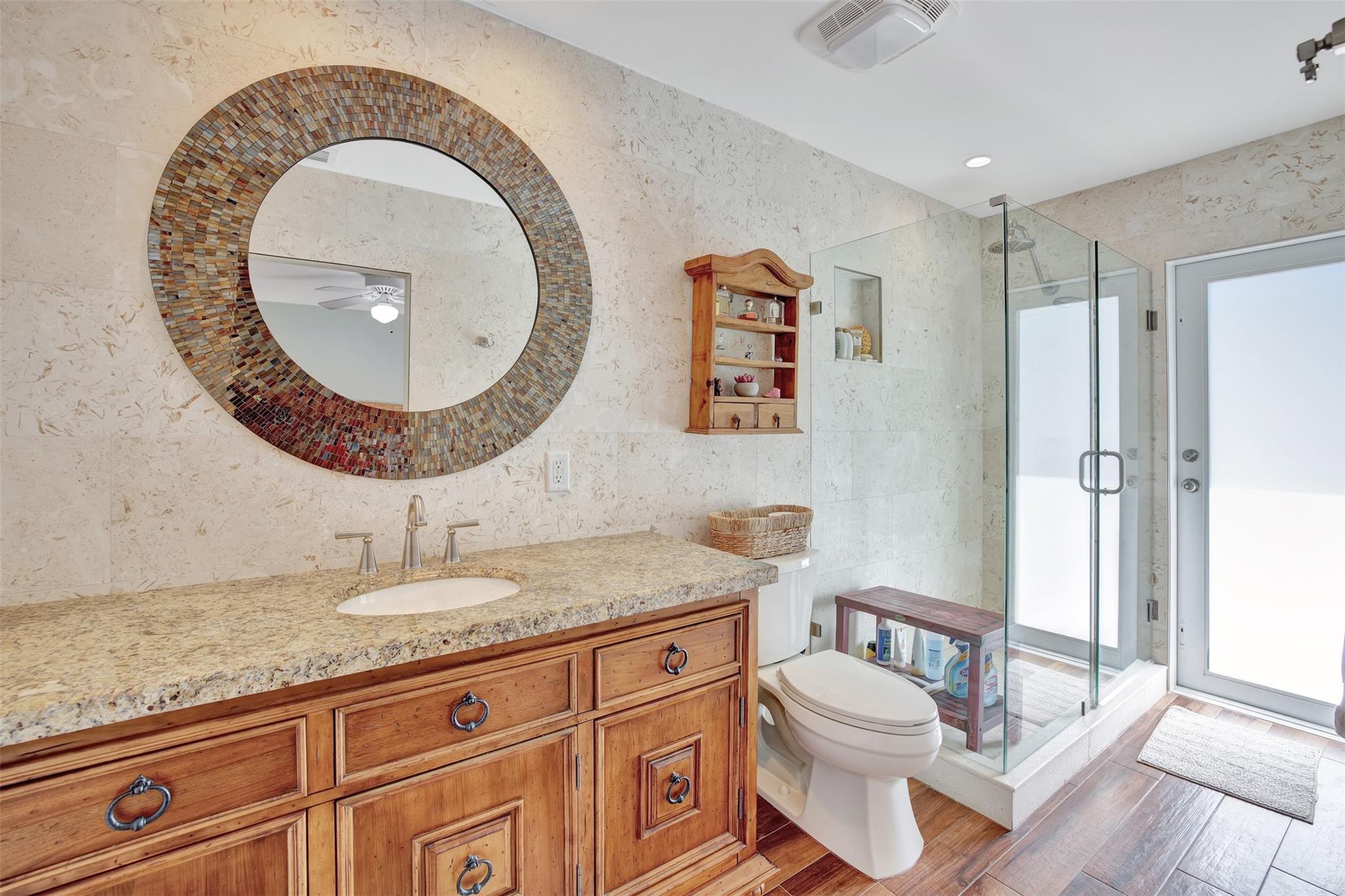 Bel-Air 32-10 B - Residential